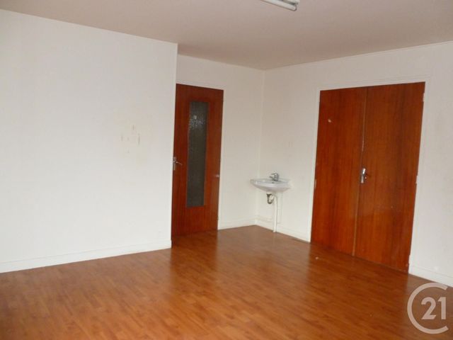 commerce à louer - 50.6 m2 - RAMBOUILLET - 78 - ILE-DE-FRANCE - Century 21 Maitrejean Immobilier