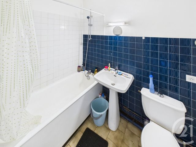 Appartement F1 à vendre - 1 pièce - 30.46 m2 - RAMBOUILLET - 78 - ILE-DE-FRANCE - Century 21 Maitrejean Immobilier