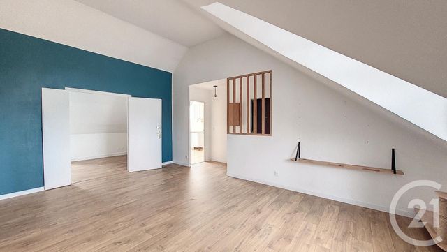 Appartement F3 à vendre - 3 pièces - 62.27 m2 - RAMBOUILLET - 78 - ILE-DE-FRANCE - Century 21 Maitrejean Immobilier