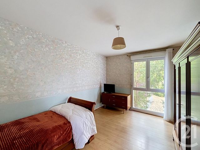 Appartement F4 à vendre - 4 pièces - 74.11 m2 - RAMBOUILLET - 78 - ILE-DE-FRANCE - Century 21 Maitrejean Immobilier