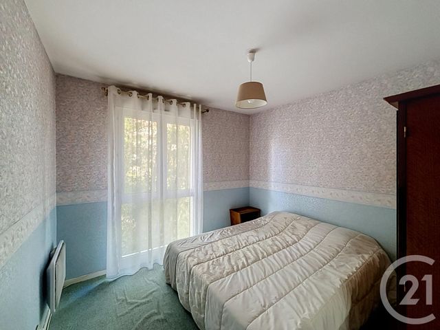 Appartement F4 à vendre - 4 pièces - 74.11 m2 - RAMBOUILLET - 78 - ILE-DE-FRANCE - Century 21 Maitrejean Immobilier