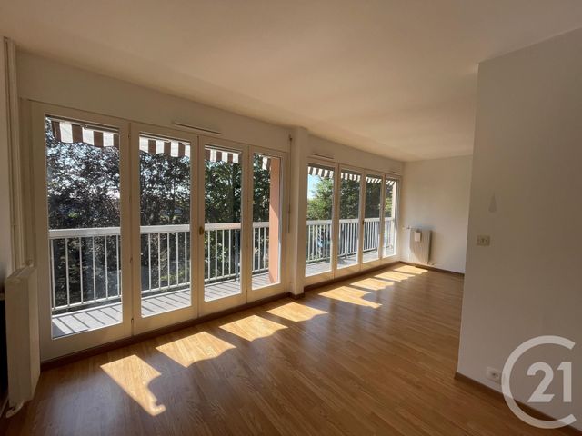Appartement F4 à louer - 4 pièces - 87.66 m2 - RAMBOUILLET - 78 - ILE-DE-FRANCE - Century 21 Maitrejean Immobilier
