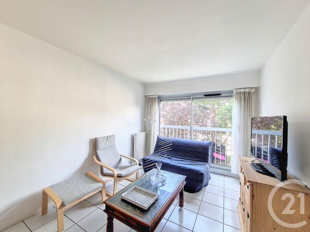 Appartement F2 à vendre - 2 pièces - 45.09 m2 - RAMBOUILLET - 78 - ILE-DE-FRANCE - Century 21 Maitrejean Immobilier