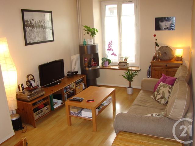 Appartement F2 à vendre - 2 pièces - 35.19 m2 - EPERNON - 28 - CENTRE - Century 21 Maitrejean Immobilier