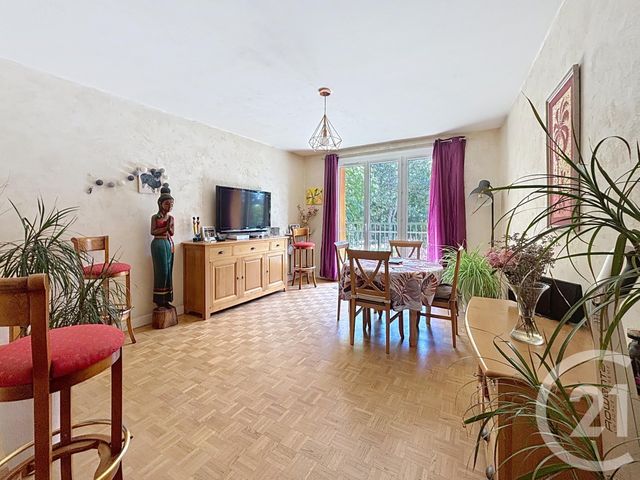 Appartement F2 à vendre - 2 pièces - 53.63 m2 - RAMBOUILLET - 78 - ILE-DE-FRANCE - Century 21 Maitrejean Immobilier