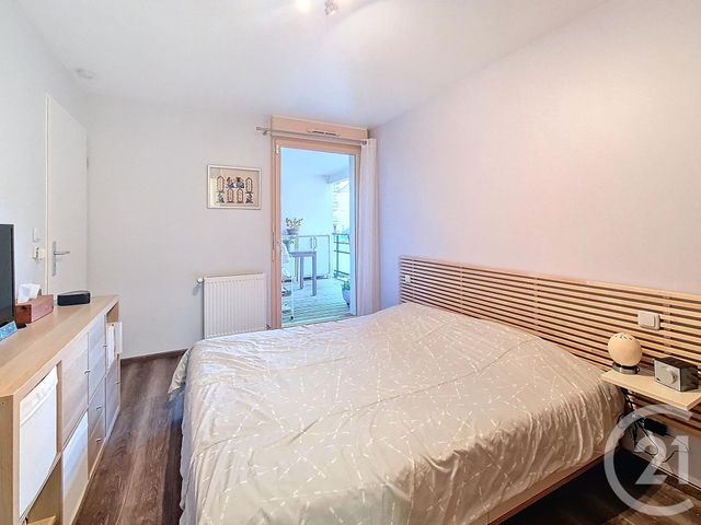 Appartement F4 à vendre - 4 pièces - 79.43 m2 - RAMBOUILLET - 78 - ILE-DE-FRANCE - Century 21 Maitrejean Immobilier