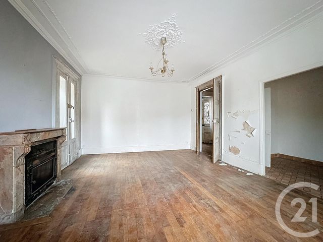 Afficher la photo en grand maison à vendre - 8 pièces - 206.0 m2 - MAINTENON - 28 - CENTRE - Century 21 Maitrejean Immobilier
