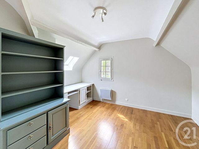 maison à vendre - 9 pièces - 166.0 m2 - RAMBOUILLET - 78 - ILE-DE-FRANCE - Century 21 Maitrejean Immobilier