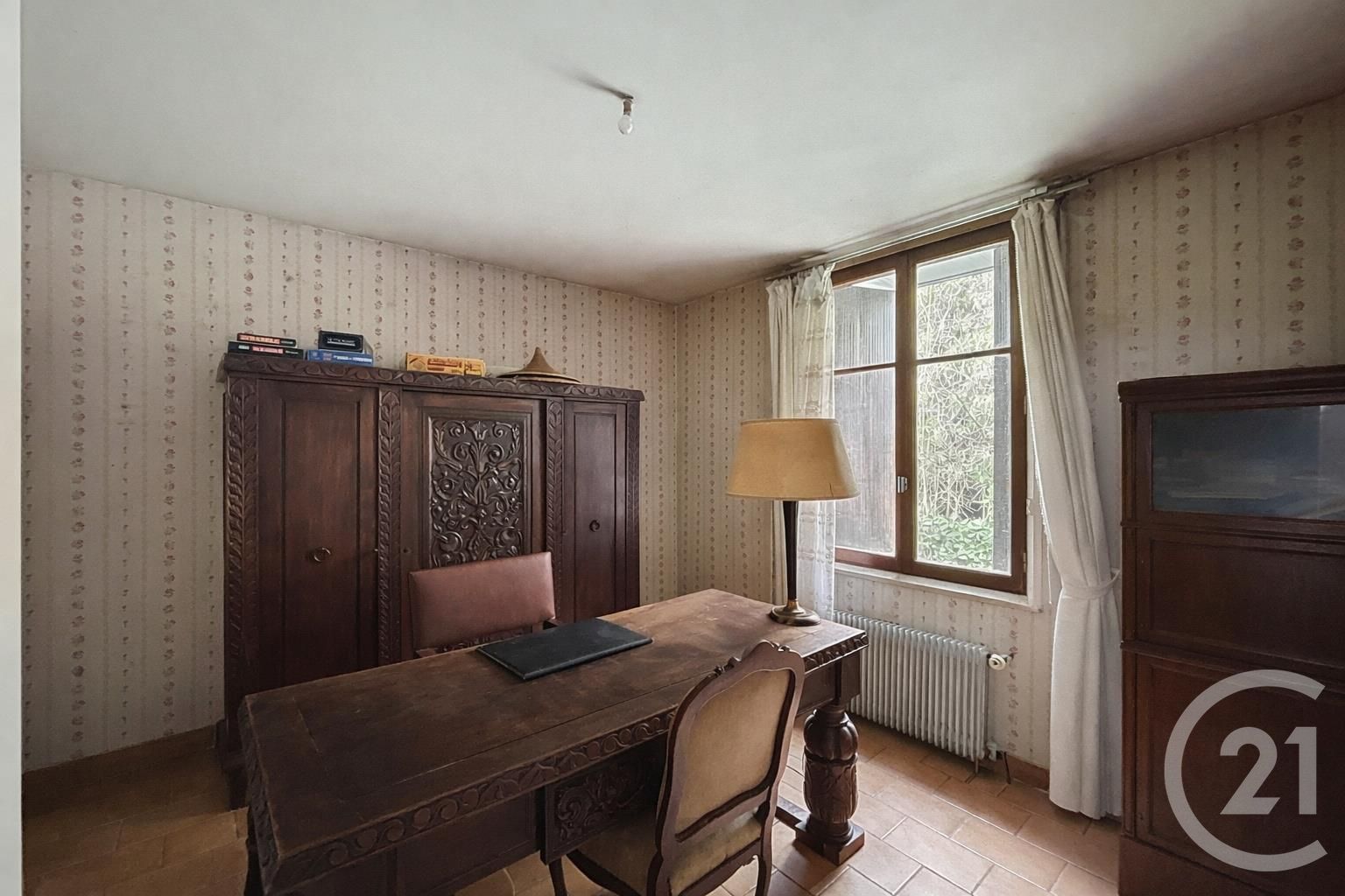 maison à vendre - 7 pièces - 145.0 m2 - RAMBOUILLET - 78 - ILE-DE-FRANCE - Century 21 Maitrejean Immobilier — 4