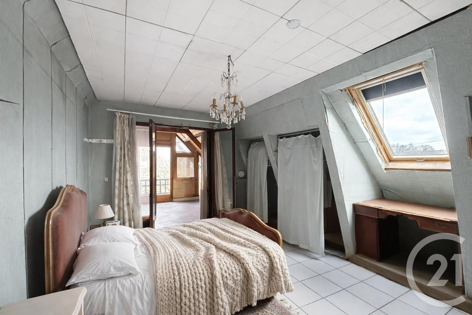 maison à vendre - 7 pièces - 145.0 m2 - RAMBOUILLET - 78 - ILE-DE-FRANCE - Century 21 Maitrejean Immobilier — 7
