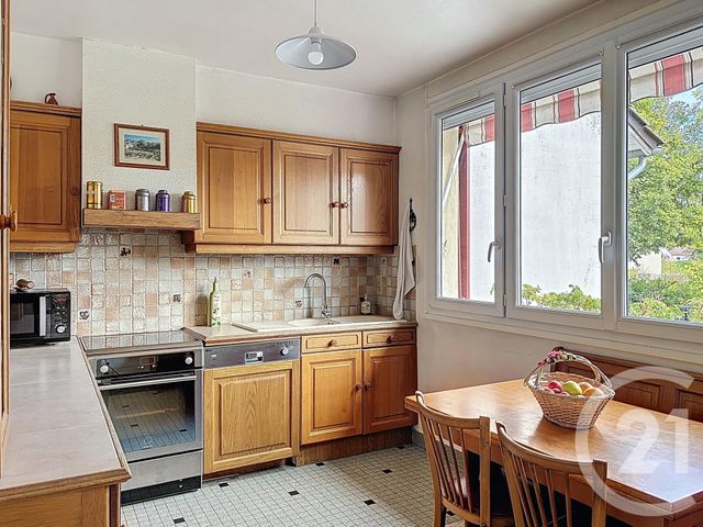 maison à vendre - 5 pièces - 122.0 m2 - RAMBOUILLET - 78 - ILE-DE-FRANCE - Century 21 Maitrejean Immobilier