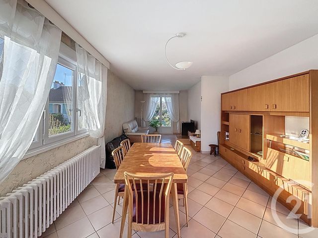 maison à vendre - 5 pièces - 122.0 m2 - RAMBOUILLET - 78 - ILE-DE-FRANCE - Century 21 Maitrejean Immobilier