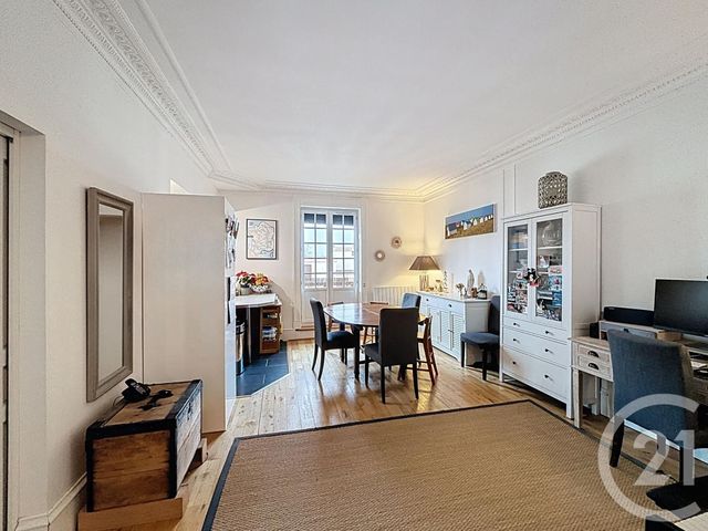 Appartement F6 à vendre - 6 pièces - 100.64 m2 - RAMBOUILLET - 78 - ILE-DE-FRANCE - Century 21 Maitrejean Immobilier