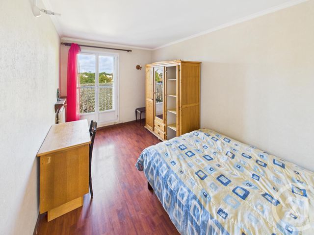 Afficher la photo en grand Appartement F4 à vendre - 4 pièces - 75.27 m2 - RAMBOUILLET - 78 - ILE-DE-FRANCE - Century 21 Maitrejean Immobilier