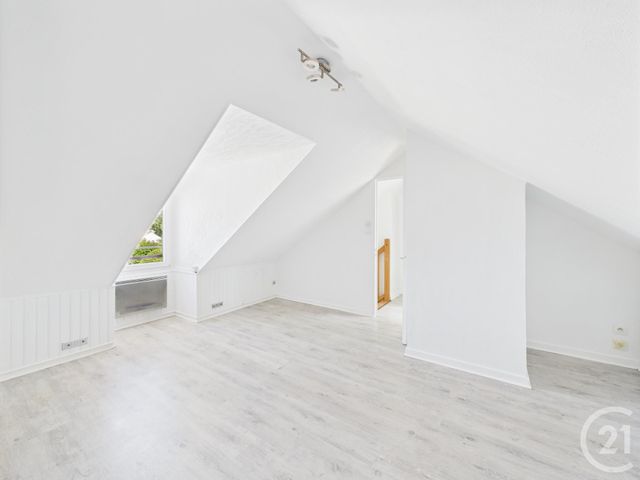 maison à vendre - 8 pièces - 141.0 m2 - RAMBOUILLET - 78 - ILE-DE-FRANCE - Century 21 Maitrejean Immobilier