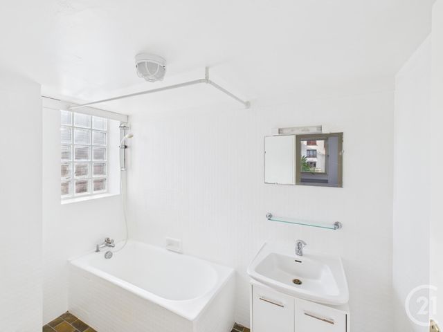 Appartement F2 à vendre - 2 pièces - 50.0 m2 - RAMBOUILLET - 78 - ILE-DE-FRANCE - Century 21 Maitrejean Immobilier