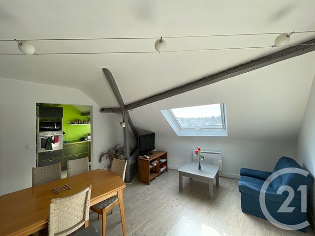 Appartement F3 à louer - 3 pièces - 70.47 m2 - RAMBOUILLET - 78 - ILE-DE-FRANCE - Century 21 Maitrejean Immobilier