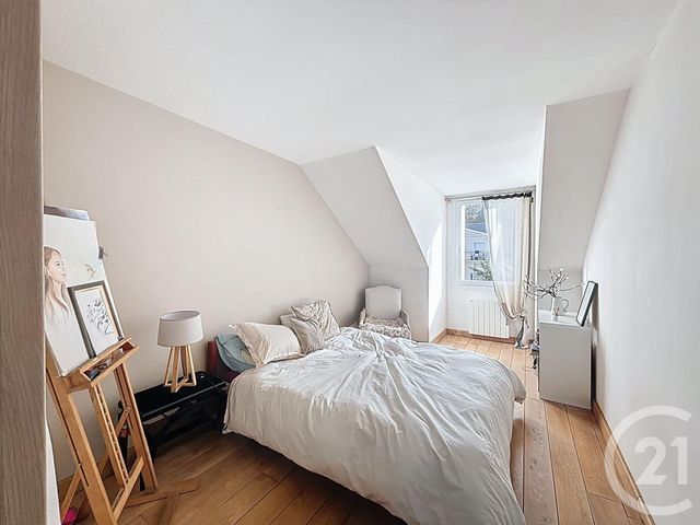 Appartement F5 à vendre - 5 pièces - 99.7 m2 - RAMBOUILLET - 78 - ILE-DE-FRANCE - Century 21 Maitrejean Immobilier