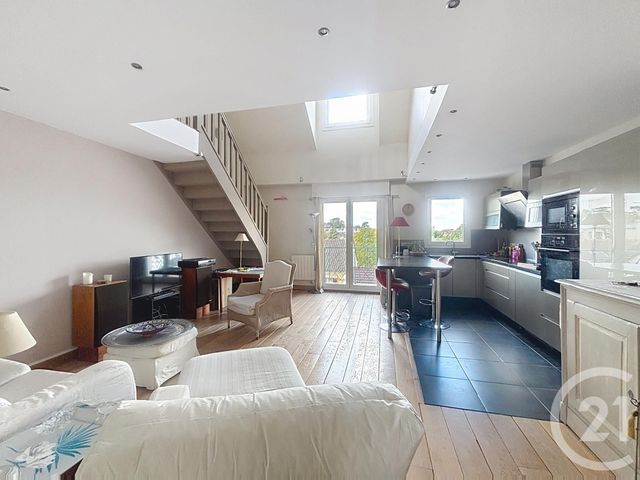 Appartement F5 à vendre - 5 pièces - 99.7 m2 - RAMBOUILLET - 78 - ILE-DE-FRANCE - Century 21 Maitrejean Immobilier