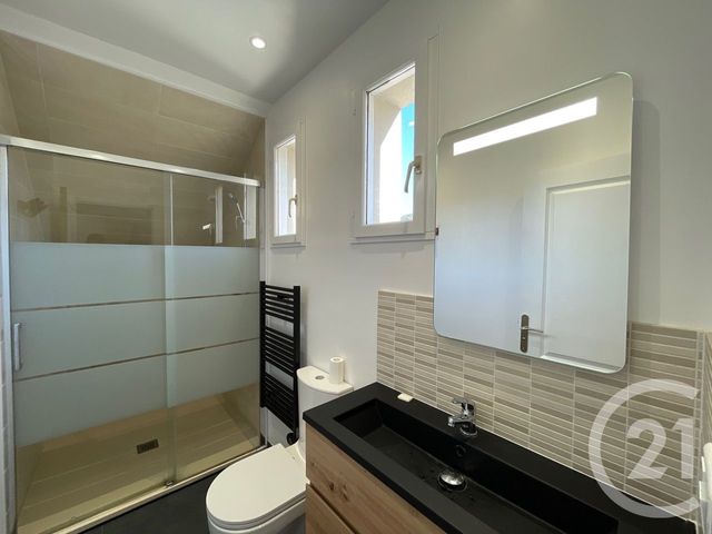 maison à louer - 7 pièces - 223.47 m2 - ST REMY LES CHEVREUSE - 78 - ILE-DE-FRANCE - Century 21 Maitrejean Immobilier