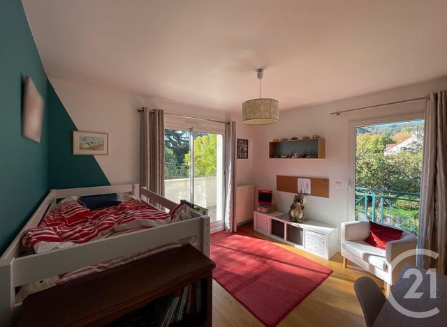 maison à louer - 7 pièces - 223.47 m2 - ST REMY LES CHEVREUSE - 78 - ILE-DE-FRANCE - Century 21 Maitrejean Immobilier