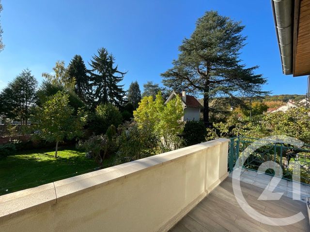 maison à louer - 7 pièces - 223.47 m2 - ST REMY LES CHEVREUSE - 78 - ILE-DE-FRANCE - Century 21 Maitrejean Immobilier