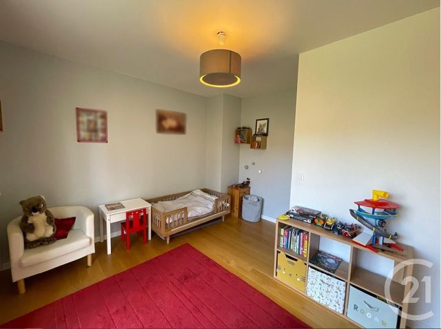 maison à louer - 7 pièces - 223.47 m2 - ST REMY LES CHEVREUSE - 78 - ILE-DE-FRANCE - Century 21 Maitrejean Immobilier