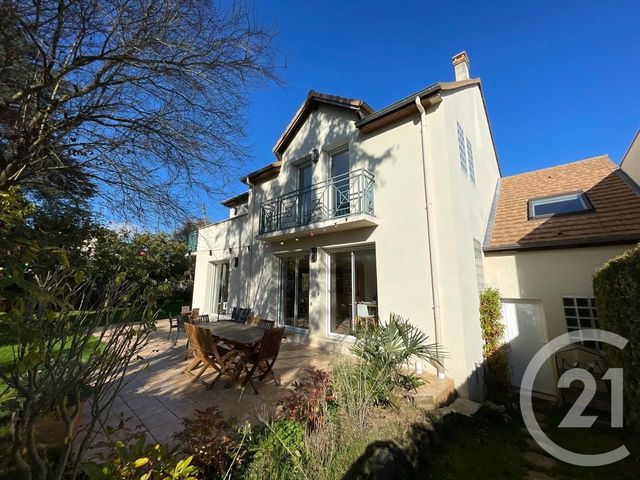 maison à louer - 7 pièces - 223.47 m2 - ST REMY LES CHEVREUSE - 78 - ILE-DE-FRANCE - Century 21 Maitrejean Immobilier