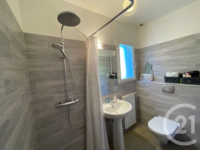 maison à louer - 7 pièces - 223.47 m2 - ST REMY LES CHEVREUSE - 78 - ILE-DE-FRANCE - Century 21 Maitrejean Immobilier