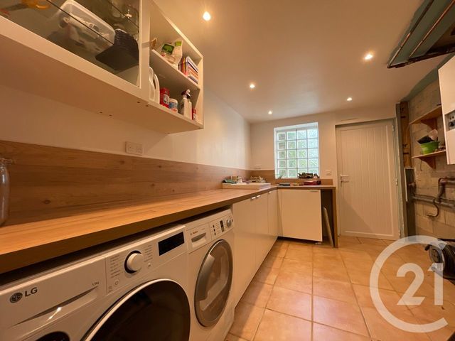 maison à louer - 7 pièces - 223.47 m2 - ST REMY LES CHEVREUSE - 78 - ILE-DE-FRANCE - Century 21 Maitrejean Immobilier