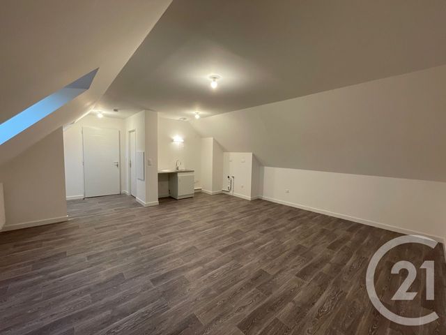 Appartement F2 à louer - 2 pièces - 42.3 m2 - EPERNON - 28 - CENTRE - Century 21 Maitrejean Immobilier