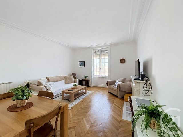 Appartement F2 à vendre - 2 pièces - 56.0 m2 - RAMBOUILLET - 78 - ILE-DE-FRANCE - Century 21 Maitrejean Immobilier