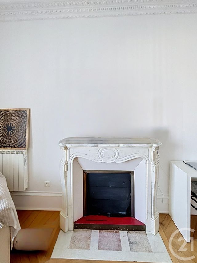 Appartement F2 à vendre - 2 pièces - 56.0 m2 - RAMBOUILLET - 78 - ILE-DE-FRANCE - Century 21 Maitrejean Immobilier