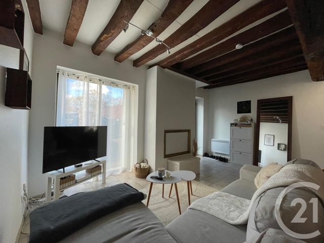 Appartement F1 à louer - 2 pièces - 41.08 m2 - LE PERRAY EN YVELINES - 78 - ILE-DE-FRANCE - Century 21 Maitrejean Immobilier