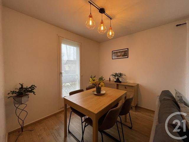 Appartement F3 à louer - 3 pièces - 62.86 m2 - RAMBOUILLET - 78 - ILE-DE-FRANCE - Century 21 Maitrejean Immobilier