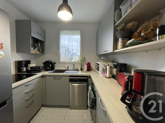 Appartement F3 à louer - 3 pièces - 62.86 m2 - RAMBOUILLET - 78 - ILE-DE-FRANCE - Century 21 Maitrejean Immobilier