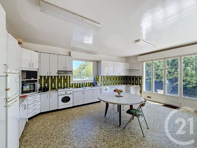 maison à vendre - 8 pièces - 262.0 m2 - RAMBOUILLET - 78 - ILE-DE-FRANCE - Century 21 Maitrejean Immobilier