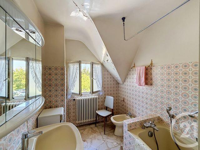 maison à vendre - 8 pièces - 262.0 m2 - RAMBOUILLET - 78 - ILE-DE-FRANCE - Century 21 Maitrejean Immobilier