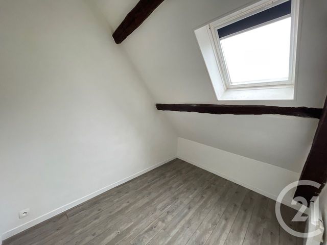 Appartement F3 à louer - 2 pièces - 34.1 m2 - AUNEAU - 28 - CENTRE - Century 21 Maitrejean Immobilier