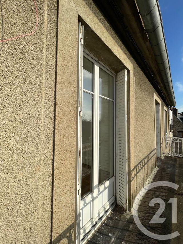 Appartement F2 à louer - 2 pièces - 65.8 m2 - RAMBOUILLET - 78 - ILE-DE-FRANCE - Century 21 Maitrejean Immobilier