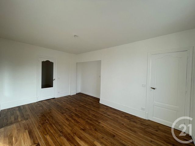 Appartement F2 à louer - 2 pièces - 65.8 m2 - RAMBOUILLET - 78 - ILE-DE-FRANCE - Century 21 Maitrejean Immobilier