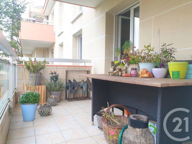 Appartement F3 à louer - 3 pièces - 68.37 m2 - RAMBOUILLET - 78 - ILE-DE-FRANCE - Century 21 Maitrejean Immobilier