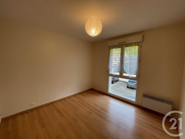 Appartement F3 à louer - 3 pièces - 68.37 m2 - RAMBOUILLET - 78 - ILE-DE-FRANCE - Century 21 Maitrejean Immobilier