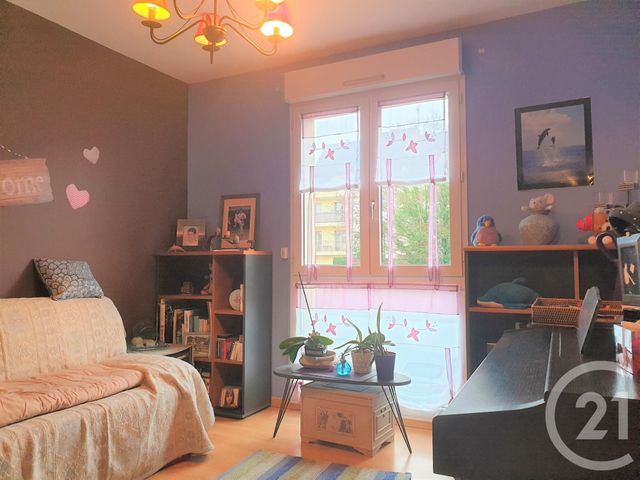 Appartement F3 à louer - 3 pièces - 68.37 m2 - RAMBOUILLET - 78 - ILE-DE-FRANCE - Century 21 Maitrejean Immobilier