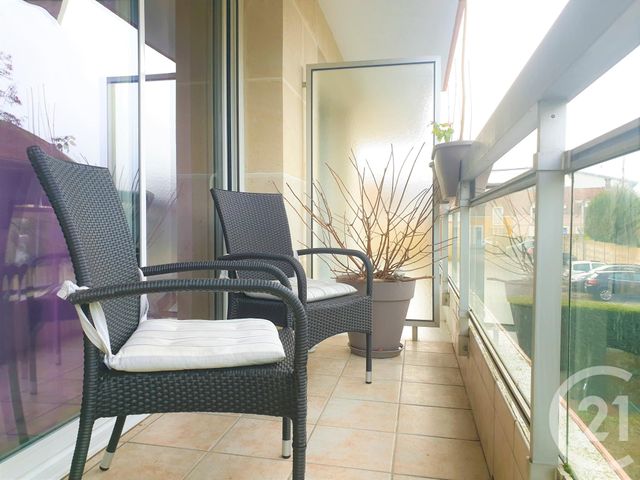 Appartement F3 à louer - 3 pièces - 68.37 m2 - RAMBOUILLET - 78 - ILE-DE-FRANCE - Century 21 Maitrejean Immobilier