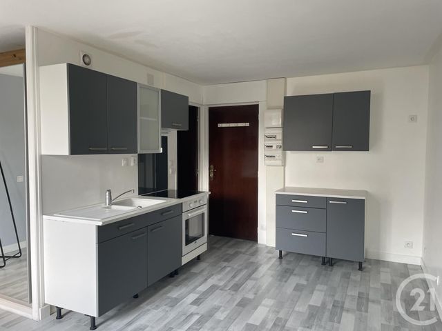 Appartement T1 à louer - 1 pièce - 26.45 m2 - ROCHEFORT EN YVELINES - 78 - ILE-DE-FRANCE - Century 21 Maitrejean Immobilier