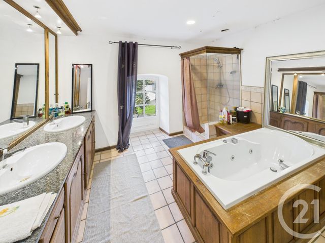 maison à vendre - 12 pièces - 361.0 m2 - EPERNON - 28 - CENTRE - Century 21 Maitrejean Immobilier