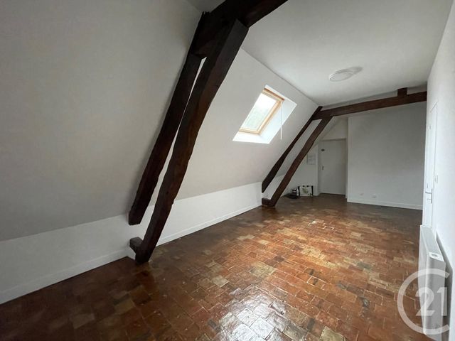 Appartement F1 à louer - 3 pièces - 62.73 m2 - EPERNON - 28 - CENTRE - Century 21 Maitrejean Immobilier