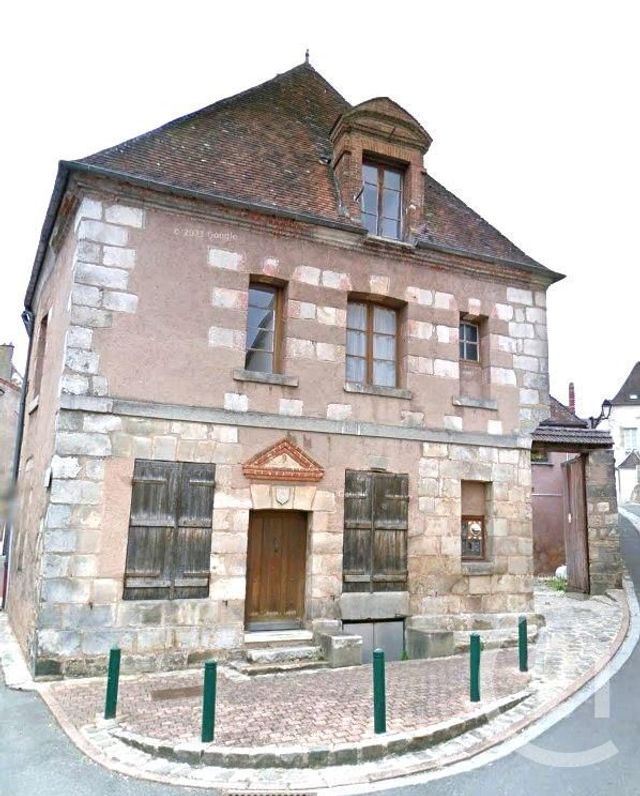 Appartement F1 à louer - 3 pièces - 62.73 m2 - EPERNON - 28 - CENTRE - Century 21 Maitrejean Immobilier