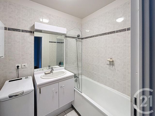 Appartement F3 à vendre - 3 pièces - 74.0 m2 - RAMBOUILLET - 78 - ILE-DE-FRANCE - Century 21 Maitrejean Immobilier